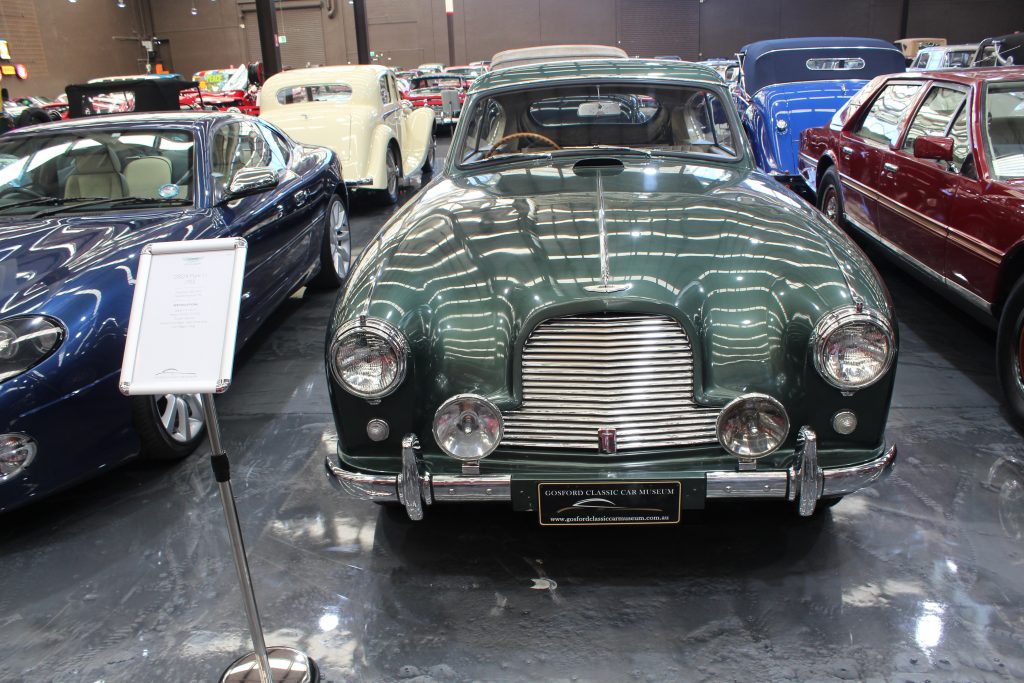 Aston Martin DB2:4 Mark 2 1955
